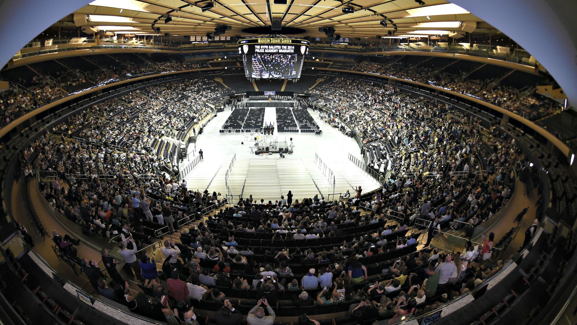 20'000 personnes étaient réunies au Madison Square Garden pour la messe du pape (Photo d'illustration:Diana Robinson/Flickr/CC BY-ND 2.0)