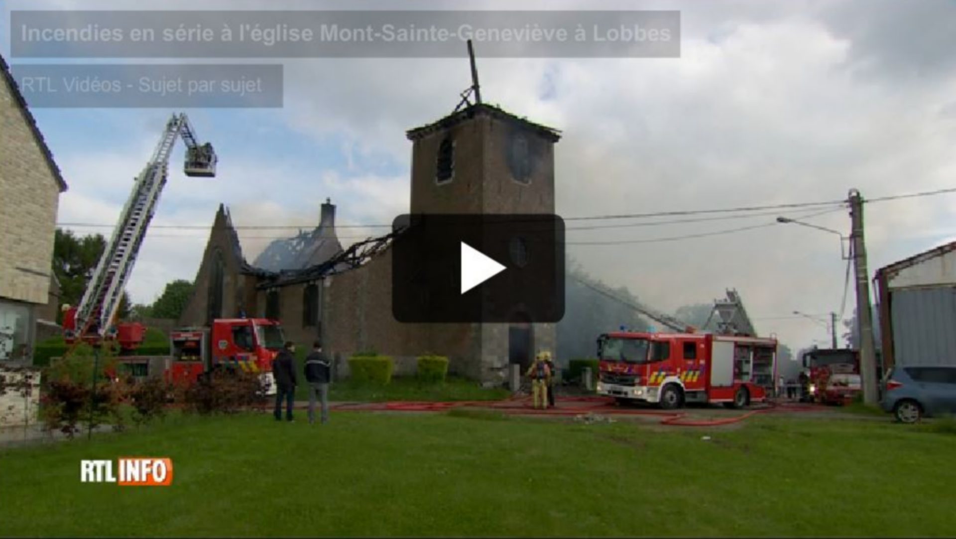 Incendie de l'église de Lobbes, en Belgique (image: Capture d'écran RTL-Info)