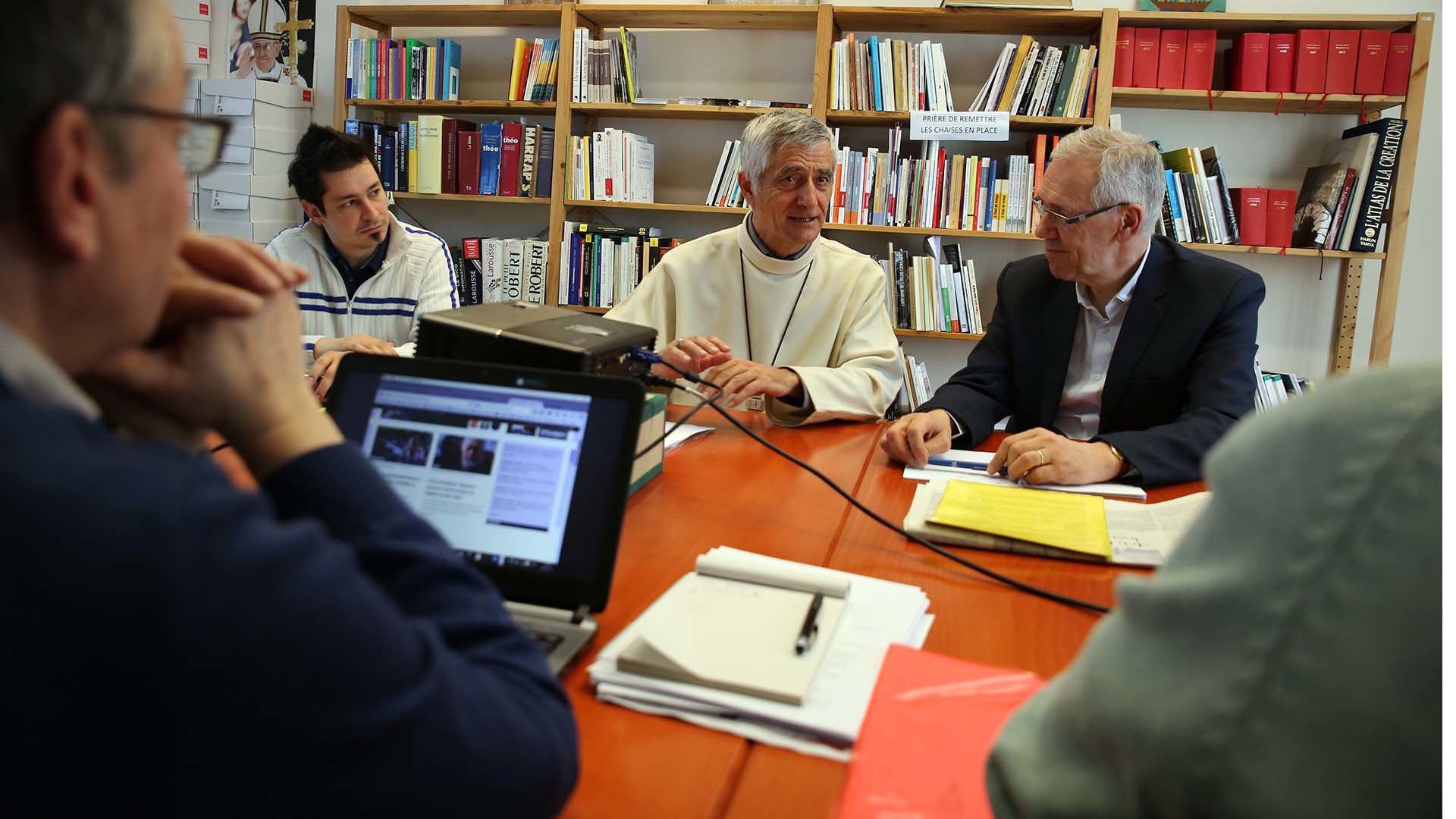 Mgr Jean-Marie Lovey, évêque de Sion a répondu aux questions de la rédaction de Cath.ch. (Photo: B. Hallet)