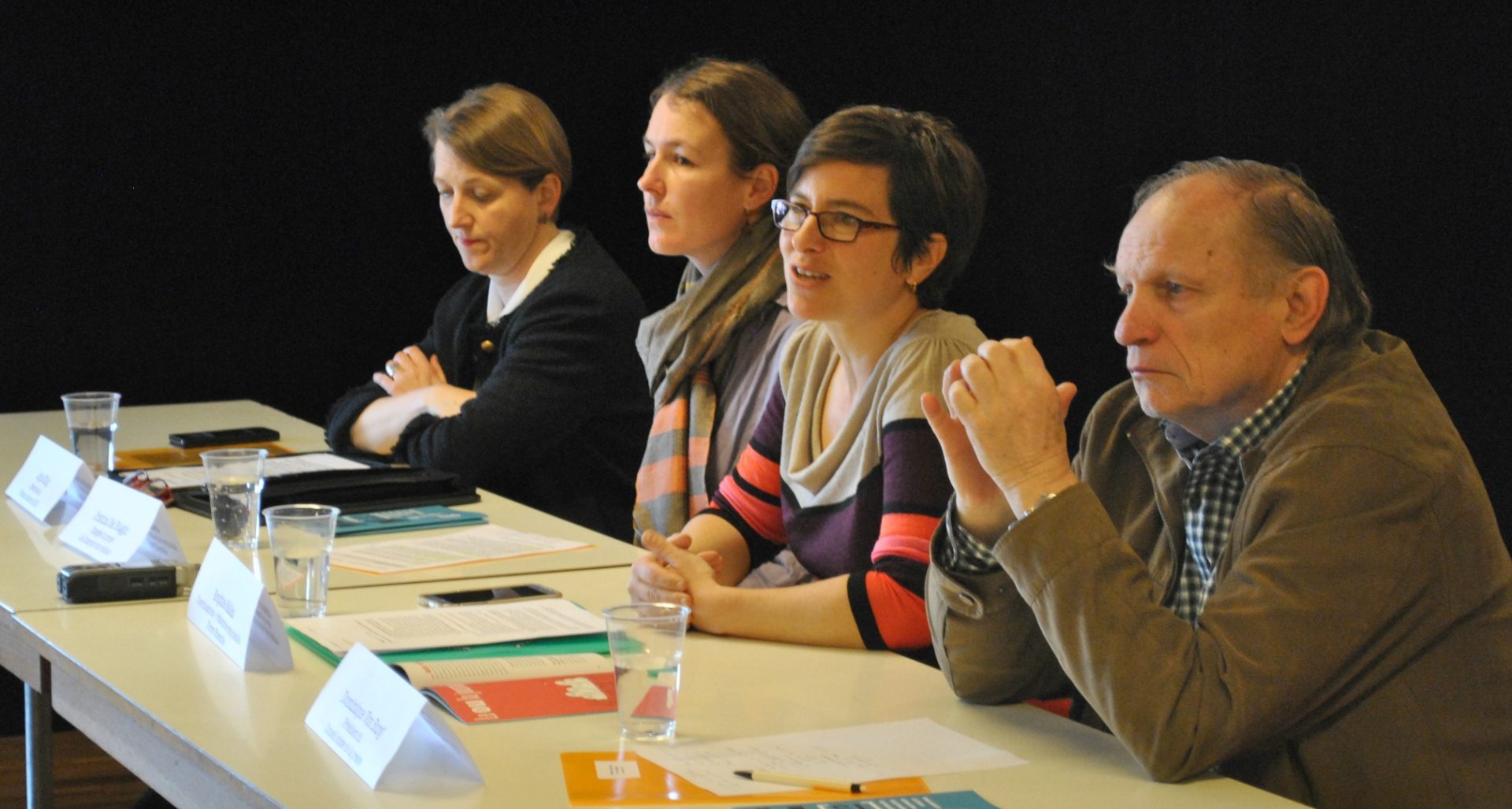 Les intervenants à la conférence de presse ont souligné l'importance des médias dans le débat sur la migration (Photo:Raphaël Zbinden)