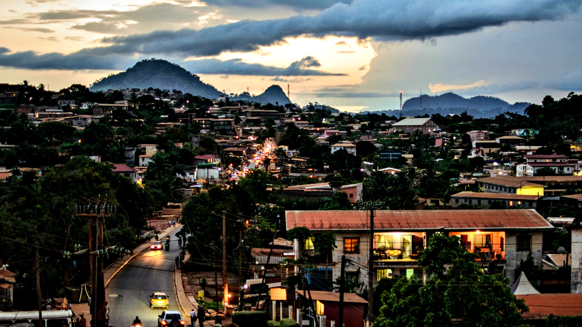 Des forces ténébreuses planent-elles sur le Cameroun? (Photo:ville de Yaoundé:Ludwig Tröller/Flickr/CC BY-NC 2.0)