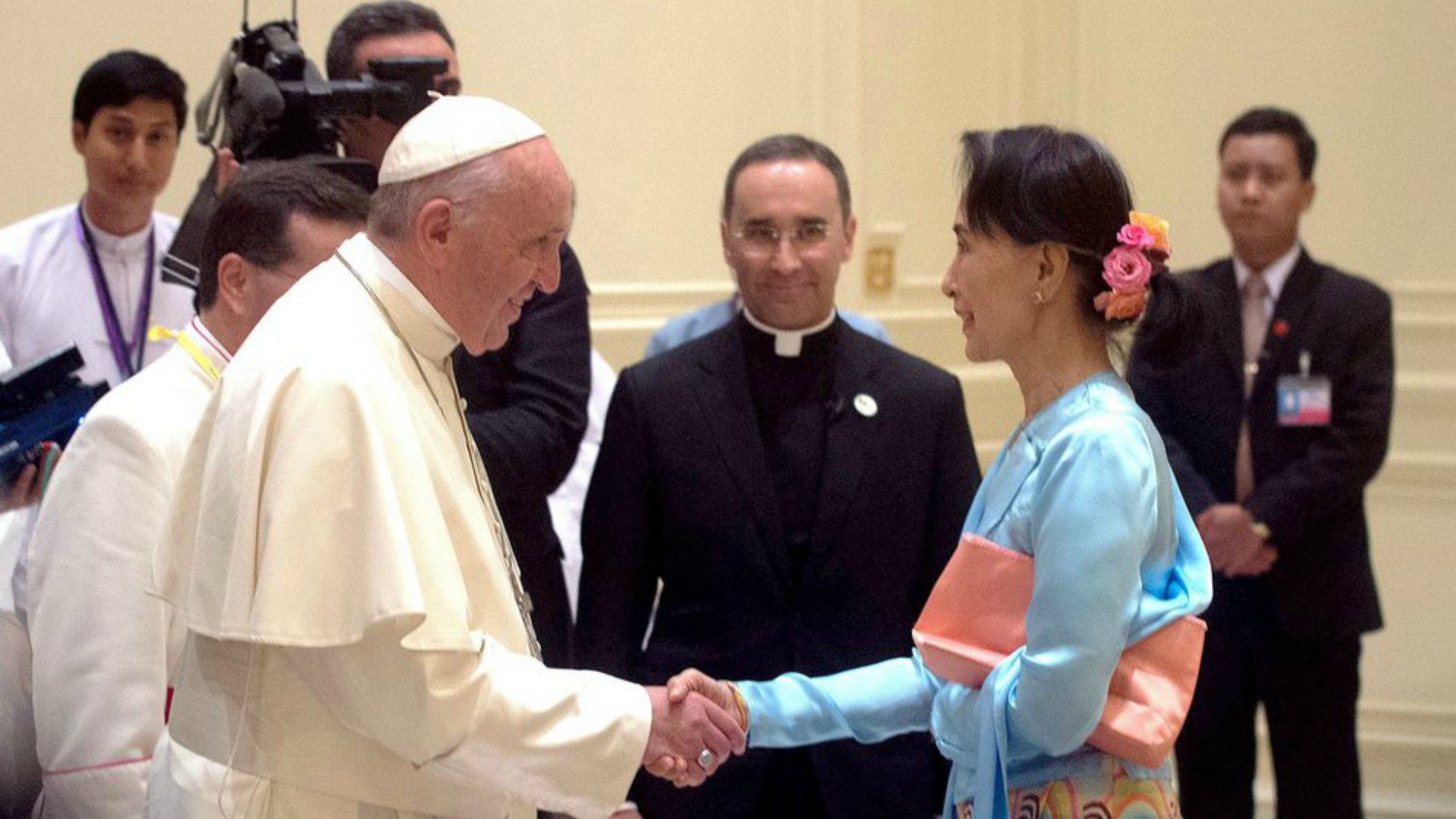 Le pape François a rencontré pour la troisième fois Aung San Suu Kyi (Photo:MaxPPP/Keystone)