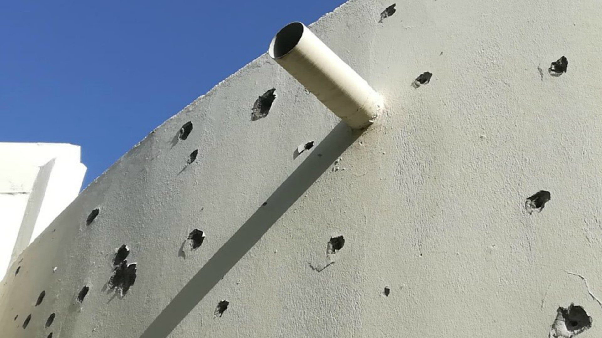 Les paramilitaires ont tiré à l'arme de guerre sur l'église de la Divine Miséricorde de Managua (Photo:Arquidiocesis de Managua)