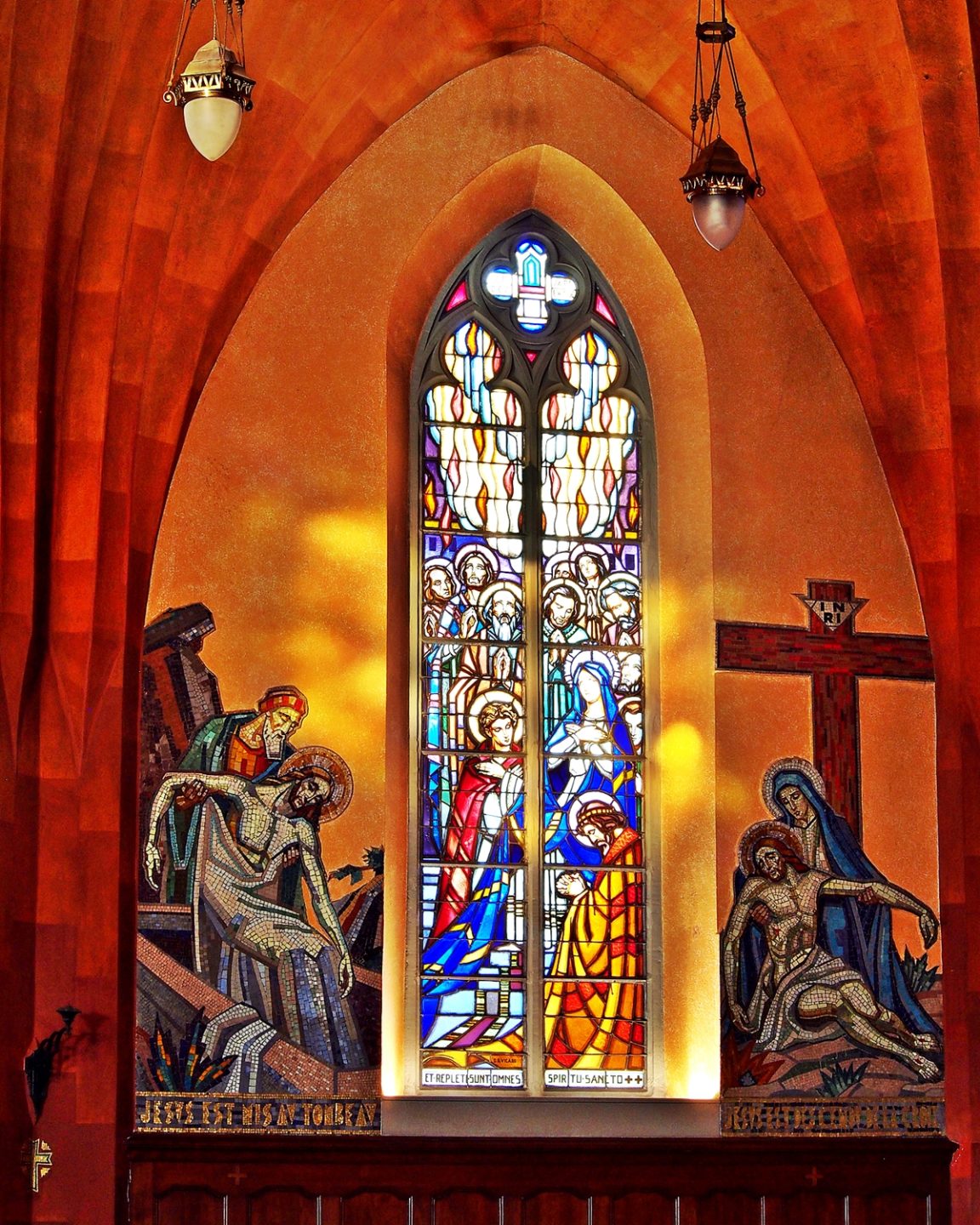 Vitraux de l'église SteMarie, à Bienne | @ A. Jaquemet