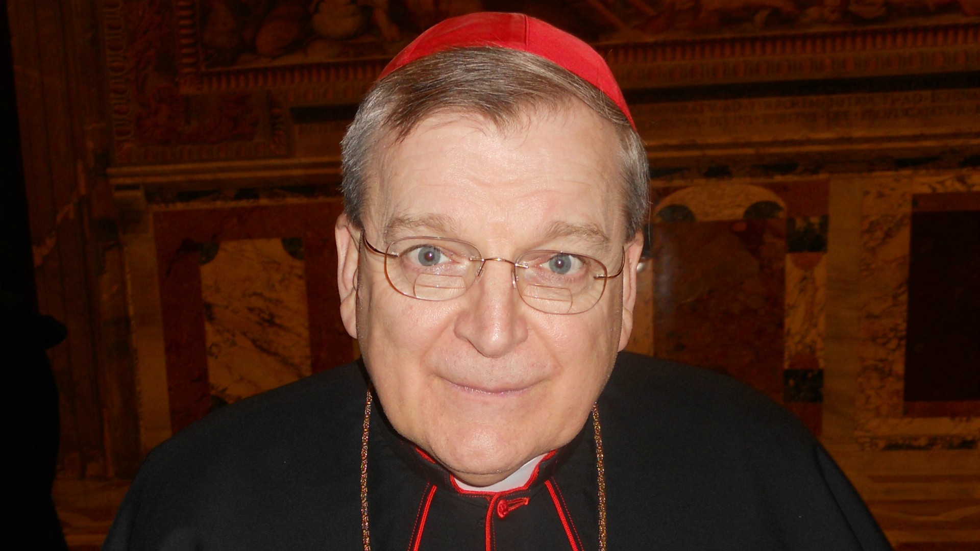 Le cardinal américain Raymond Burke fait partie des signataires de la lettre critiquant le synode allemand | © Pufui Pc Pifpef I/Wikimedia Commons/CC BY-SA 3.0