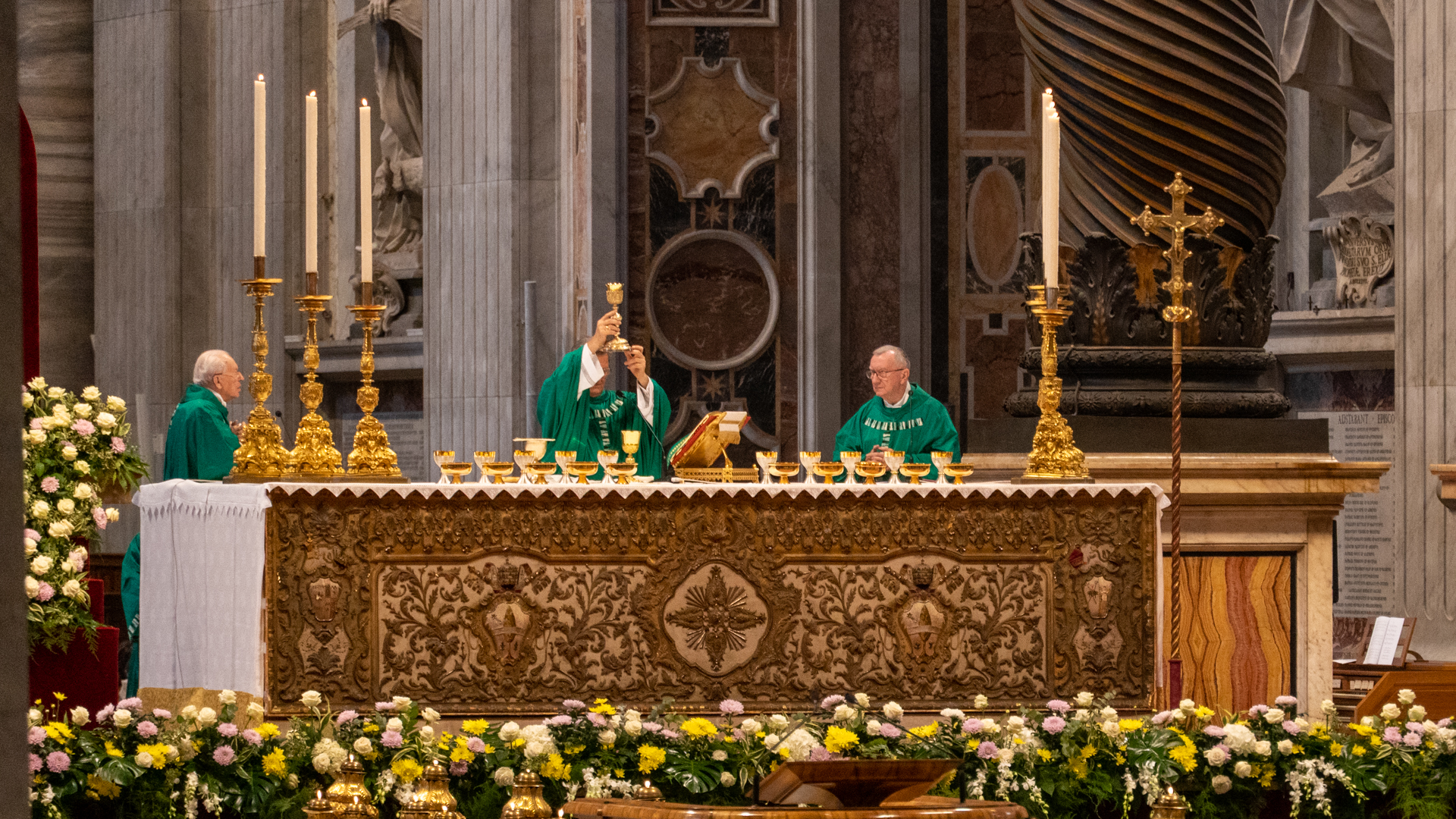 Messe à la basilique Saint-Pierre  | © Maurice Page 