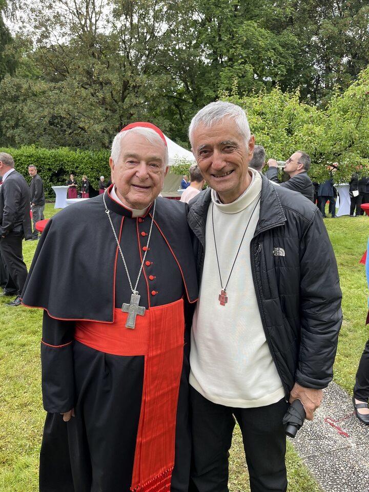 Le cardinal Tscherrig avec Mgr Jean-Marie Lovey, évêque de Sion | diocèse de Sion Pierre-Yves Maillard 
