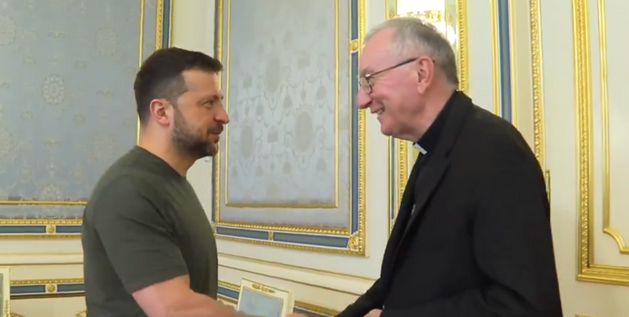 Rencontre en Ukraine entre le président Zelensky et le cardinal Parolin, 23 juillet 2024 | © X@ZelenskyyUa