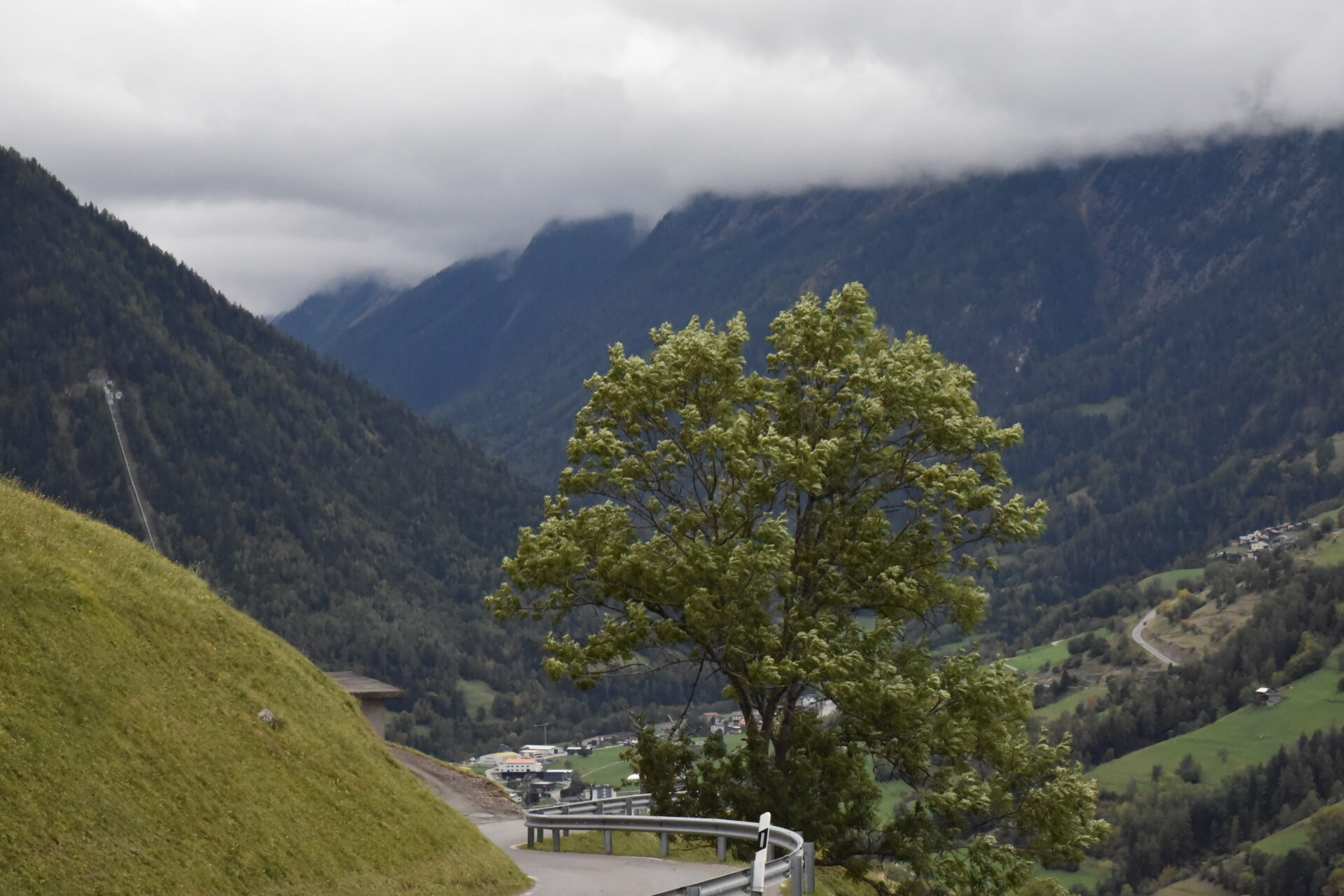 Paysage du Val d'Entremont (VS), où Maurice Tornay vécut son enfance | © Raphaël Zbinden