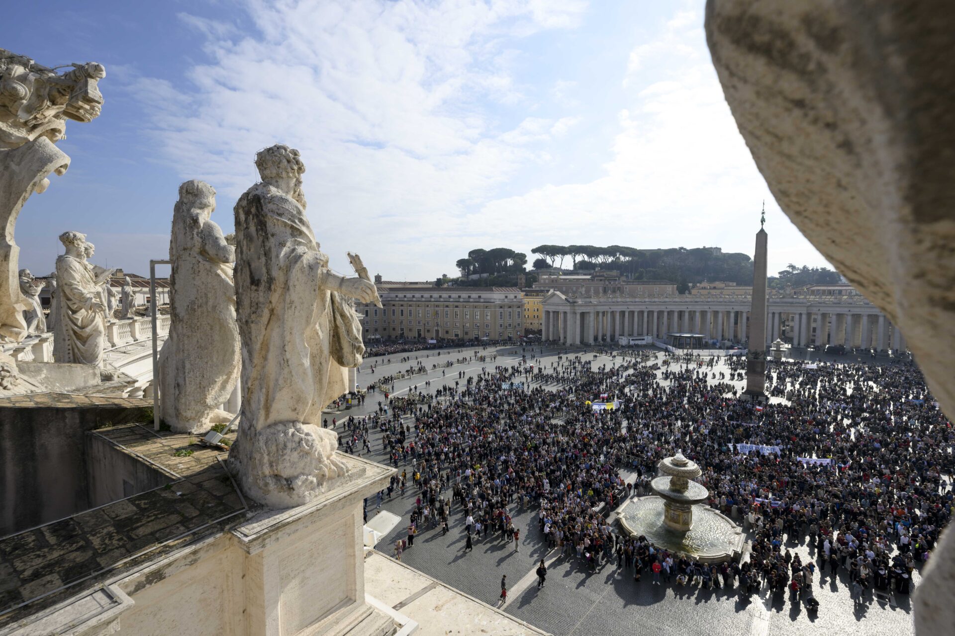 Rome, angélus du 10 novembre 2024: il faut regarder les autres, pour les élever et leur donner de l’espoir | © Vatican media