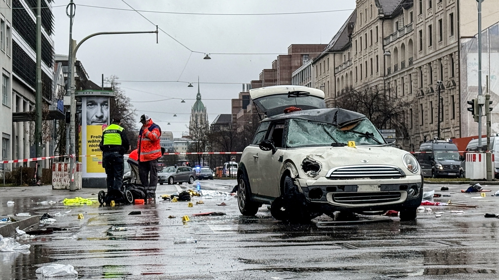 L'attentat à la voiture-bélier à Munich a fait une trentaine de blessés | ©  EPA/VIFOGRA / PAUL