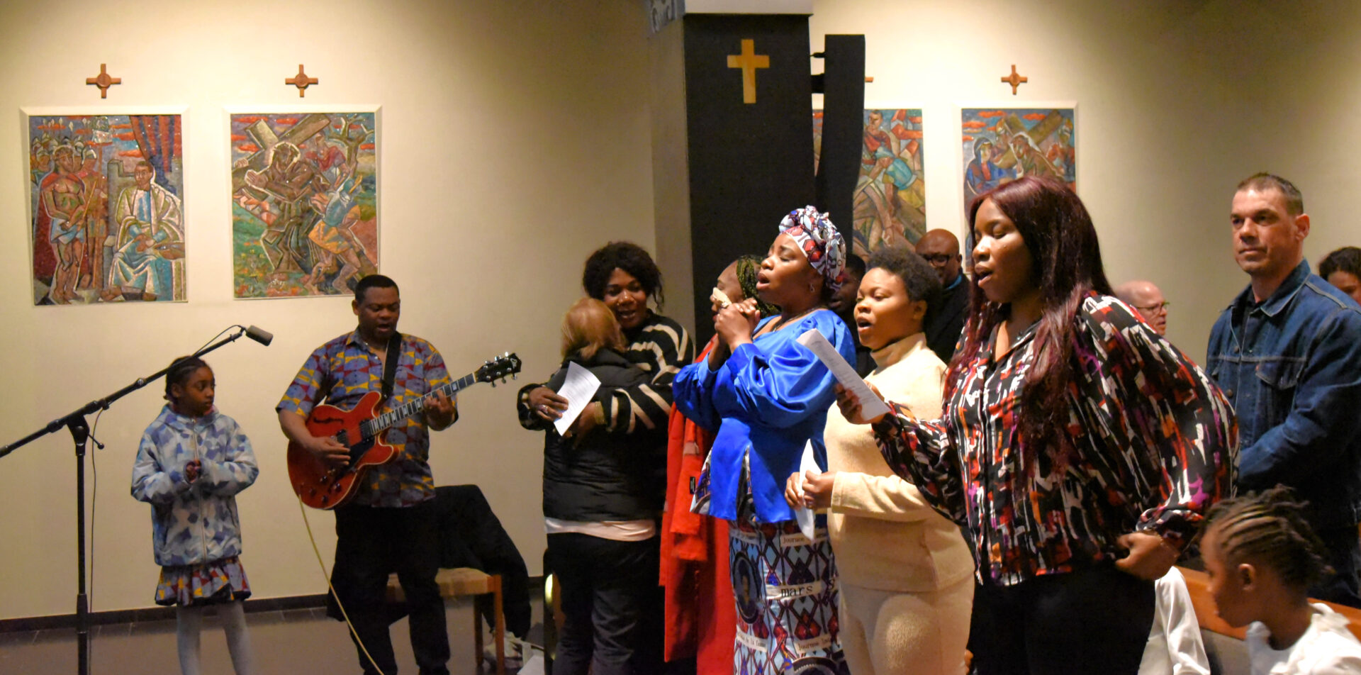 La messe interculturelle à Fribourg a été un moment de prière et de fraternité | © Raphaël Zbinden