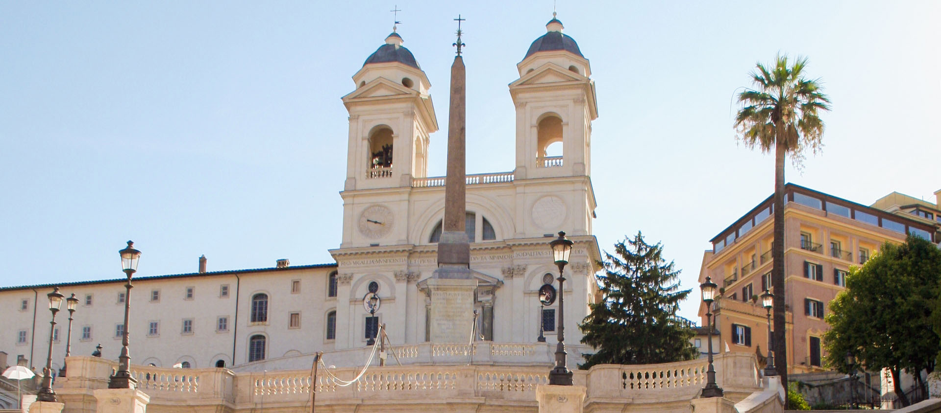 La communauté de l'Emmanuel a en charge l'église et le couvent de la Trinité-des-Monts, situés à Rome | Wikimedia commons CC-BY-2.0